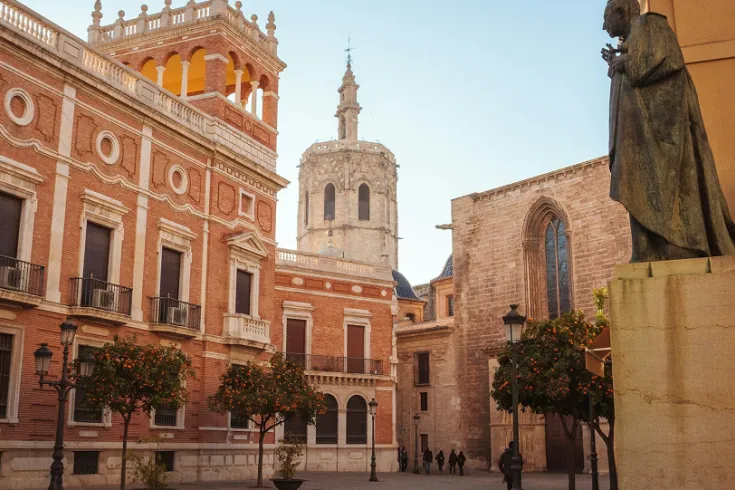 Photo of historic building in Valencia