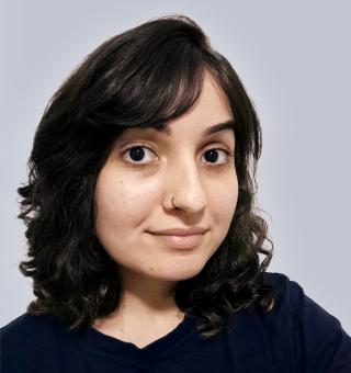 Test Engineer Camila Lopes Pinto