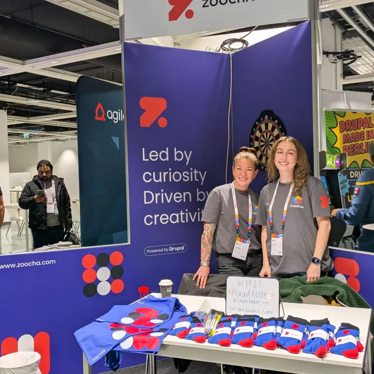 Picture of Sam and Hannah at our booth